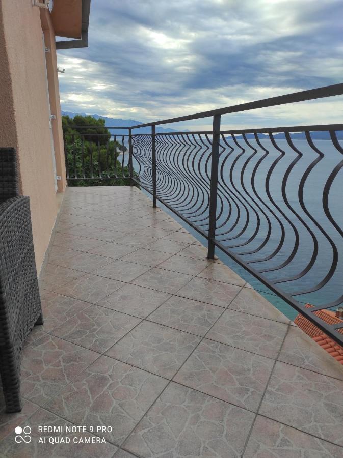 Apartment Zadoda Omiš Exterior foto